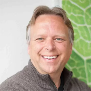 Jörg Heynkes im Interview mit PRAXISFELD
