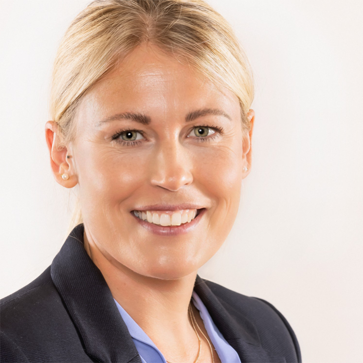 Nina Teller, Beraterin bei der PRAXISFELD GmbH